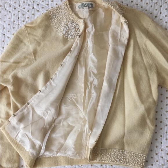 Vintage 1950’s Hand Beaded Wool Cardigan Size 38 - Picture 7 of 8